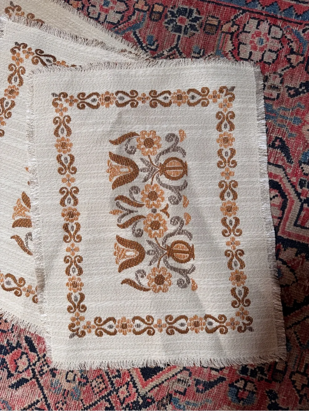 Vintage 70's Floral Cottagecore Linen Placemats - Set of 3